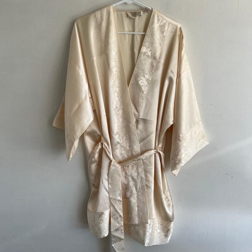 Vintage Gold Tag Women’s Victoria's Secret Robe One Size Beige